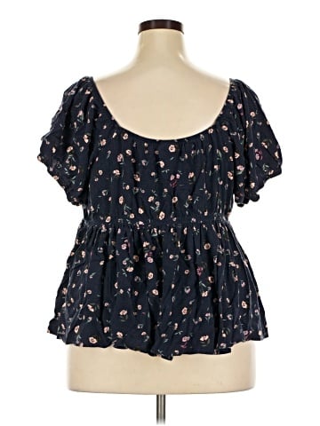 Torrid Short Sleeve Blouse (view 2)