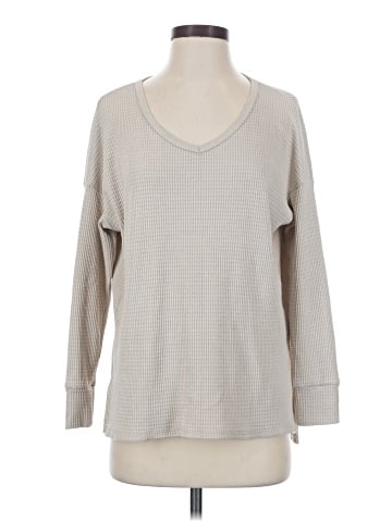 American Eagle Outfitters 3/4 Sleeve T-Shirt (view 1)