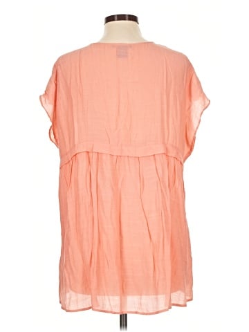 Robert Louis Short Sleeve Blouse (view 2)