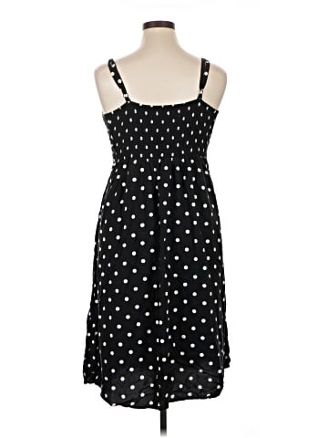 Old Navy Casual Dress (view 2)
