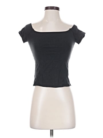 Brandy Melville Short Sleeve T-Shirt (view 1)