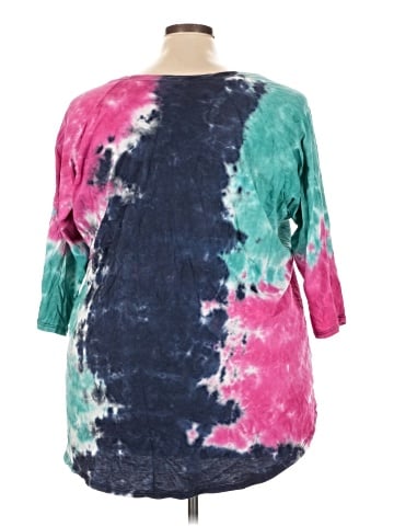 Torrid 3/4 Sleeve T-Shirt (view 2)