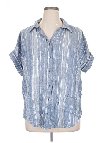 Caslon Short Sleeve Button-Down Shirt (view 1)
