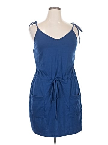 Unbranded Casual Dress (view 1)