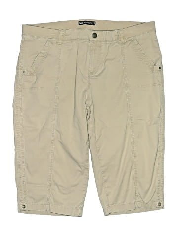 Lee Khaki Shorts (view 1)