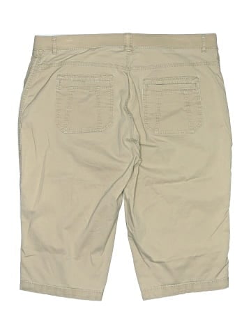 Lee Khaki Shorts (view 2)