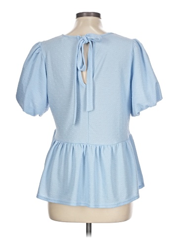 Blu Pepper Short Sleeve Blouse (view 2)