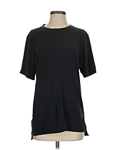 Nike Short Sleeve T-Shirt (view 1)