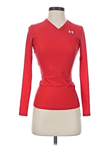 Under Armour Long Sleeve T-Shirt (view 1)