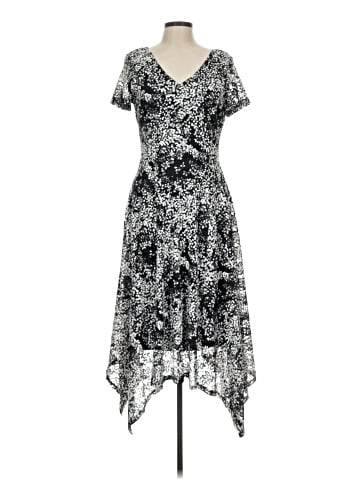 Ronni Nicole Cocktail Dress (view 1)