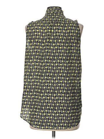 Violet & Claire Sleeveless Blouse (view 2)