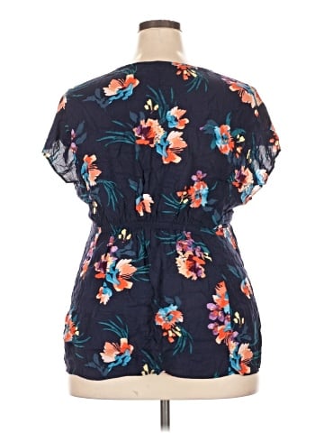 Torrid Short Sleeve Blouse (view 2)