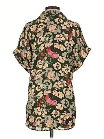 CAbi Short Sleeve Blouse (view 2)