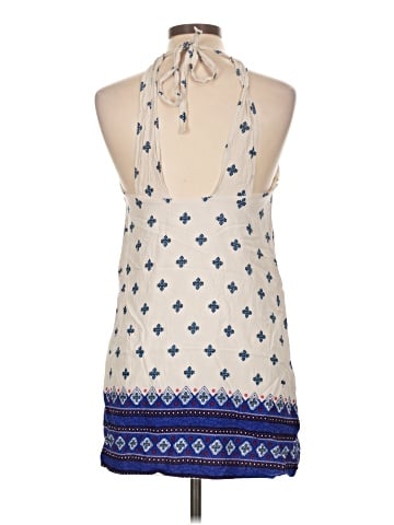 Lulus Sleeveless Blouse (view 2)