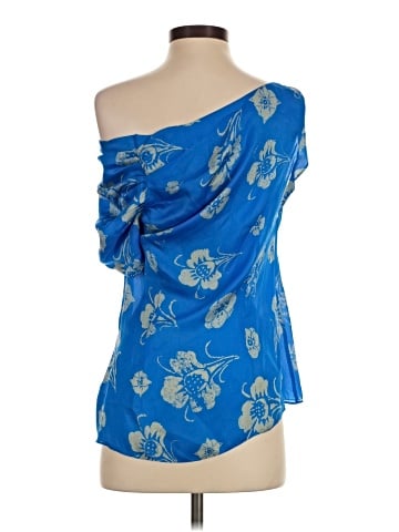 Leifsdottir Sleeveless Blouse (view 2)