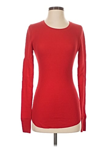 Old Navy Long Sleeve T-Shirt (view 1)