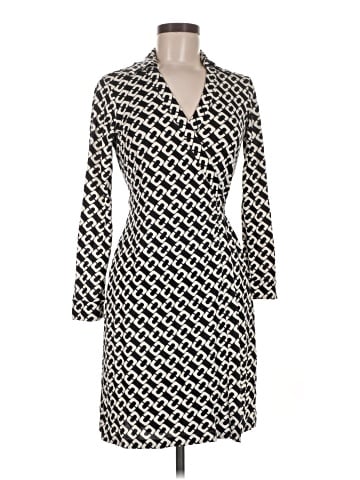 Diane von Furstenberg Casual Dress (view 1)