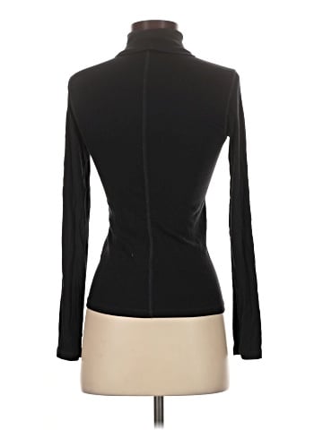Everlane Long Sleeve Turtleneck (view 2)