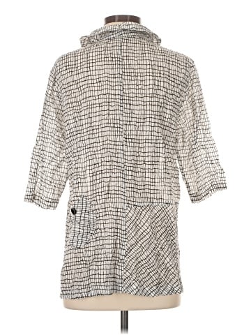 Terra-SJ Apparel 3/4 Sleeve Button-Down Shirt (view 2)