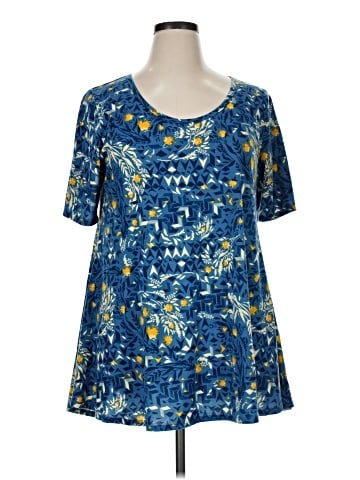 Lularoe Short Sleeve T-Shirt (view 1)