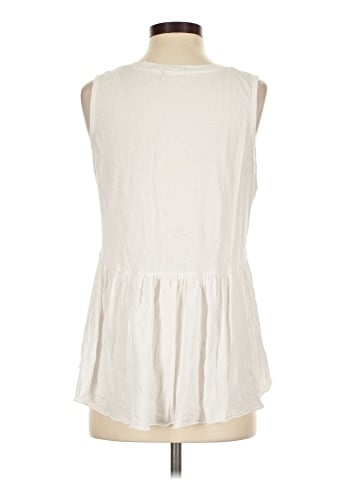 t.la Sleeveless T-Shirt (view 2)