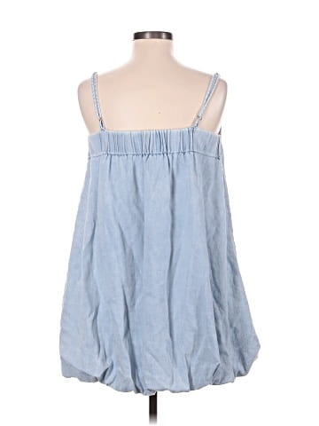 Gap Sleeveless Top (view 2)