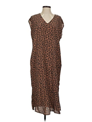 Amour Vert Casual Dress (view 1)