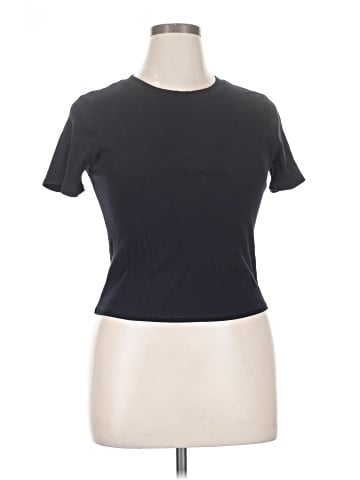 Vuori Short Sleeve T-Shirt (view 1)