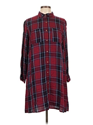 Old Navy Casual Dress (view 1)