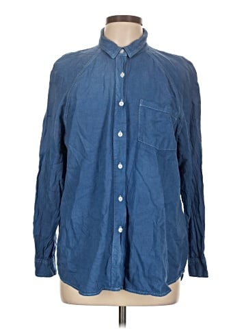 Universal Thread Long Sleeve Button-Down Shirt (view 1)