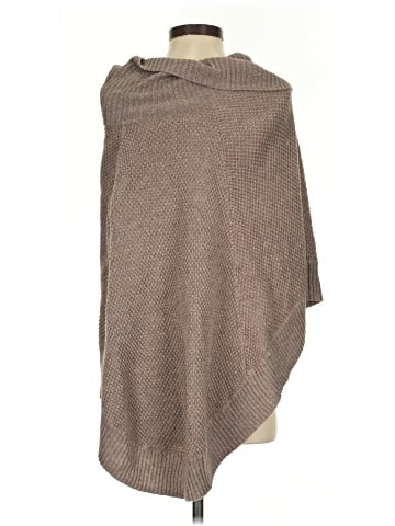 Gap Outlet Poncho (view 2)
