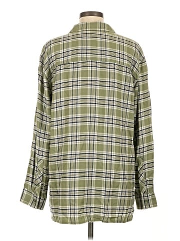 Treasure & Bond Long Sleeve Button-Down Shirt (view 2)