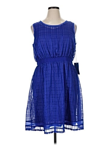 Simply Vera Vera Wang Casual Dress (view 1)