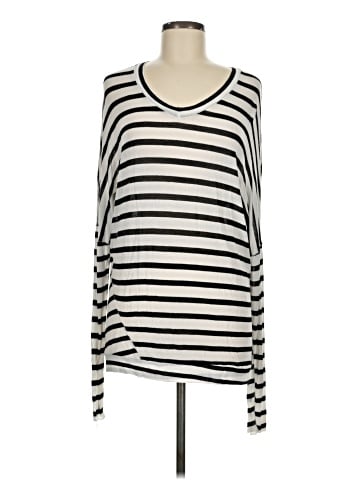 Brandy Melville Long Sleeve T-Shirt (view 1)
