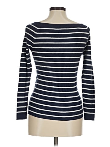 Old Navy Pullover Sweater (view 2)