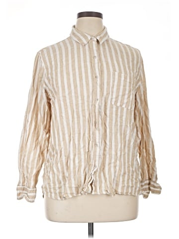 Universal Thread Long Sleeve Button-Down Shirt (view 1)