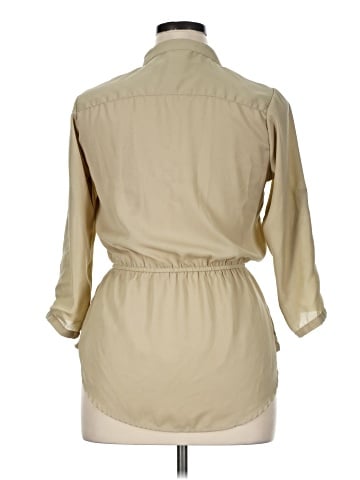 Mileage 3/4 Sleeve Button-Down Shirt (view 2)