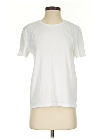 Gap Short Sleeve T-Shirt (view 1)