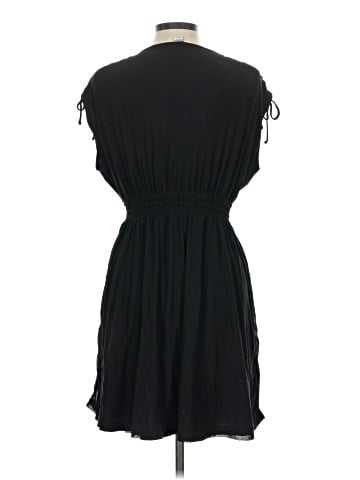 Old Navy Cocktail Dress (view 2)