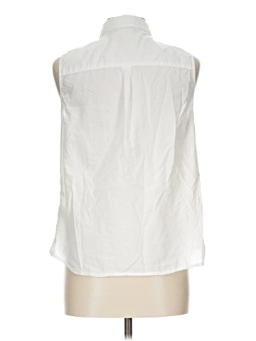 Boden Sleeveless Button-Down Shirt (view 2)
