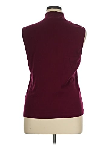 Karen Scott Sleeveless T-Shirt (view 2)