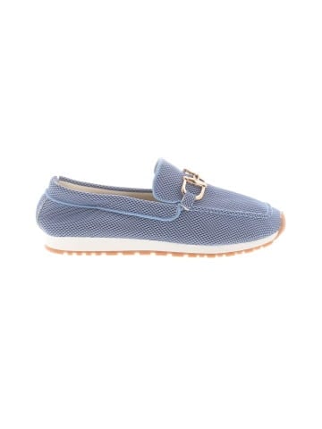 Unbranded Flats (view 1)