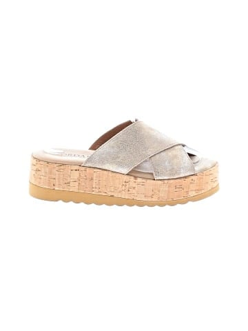 Cordani Wedges (view 1)