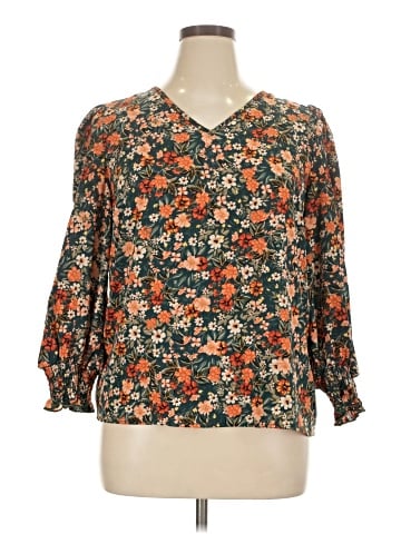 Emery Rose 3/4 Sleeve Blouse (view 1)