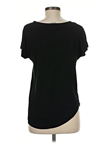 Lucy & Laurel Short Sleeve Top (view 2)