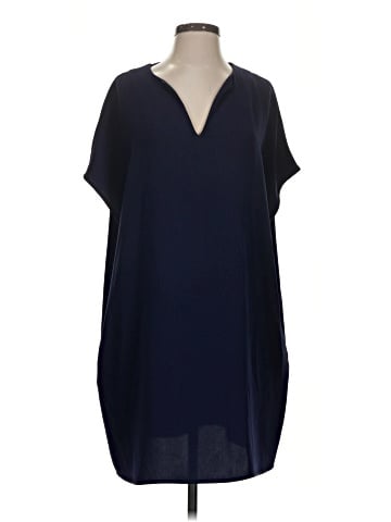 Diane von Furstenberg Casual Dress (view 1)