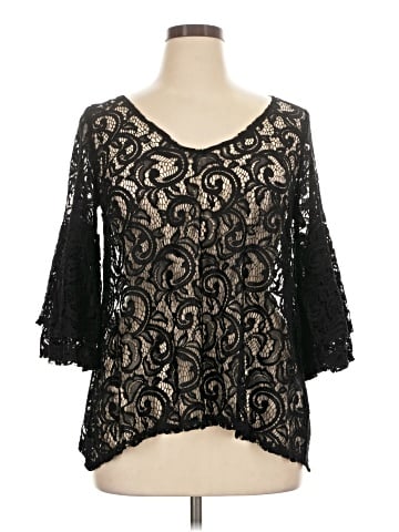 Chenault 3/4 Sleeve Top (view 1)