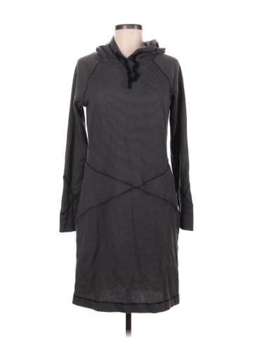 Royal Robbins Poncho (view 1)
