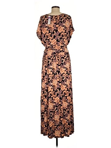 Agnes & Dora Casual Dress (view 2)