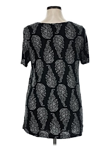 Old Navy Short Sleeve T-Shirt (view 2)